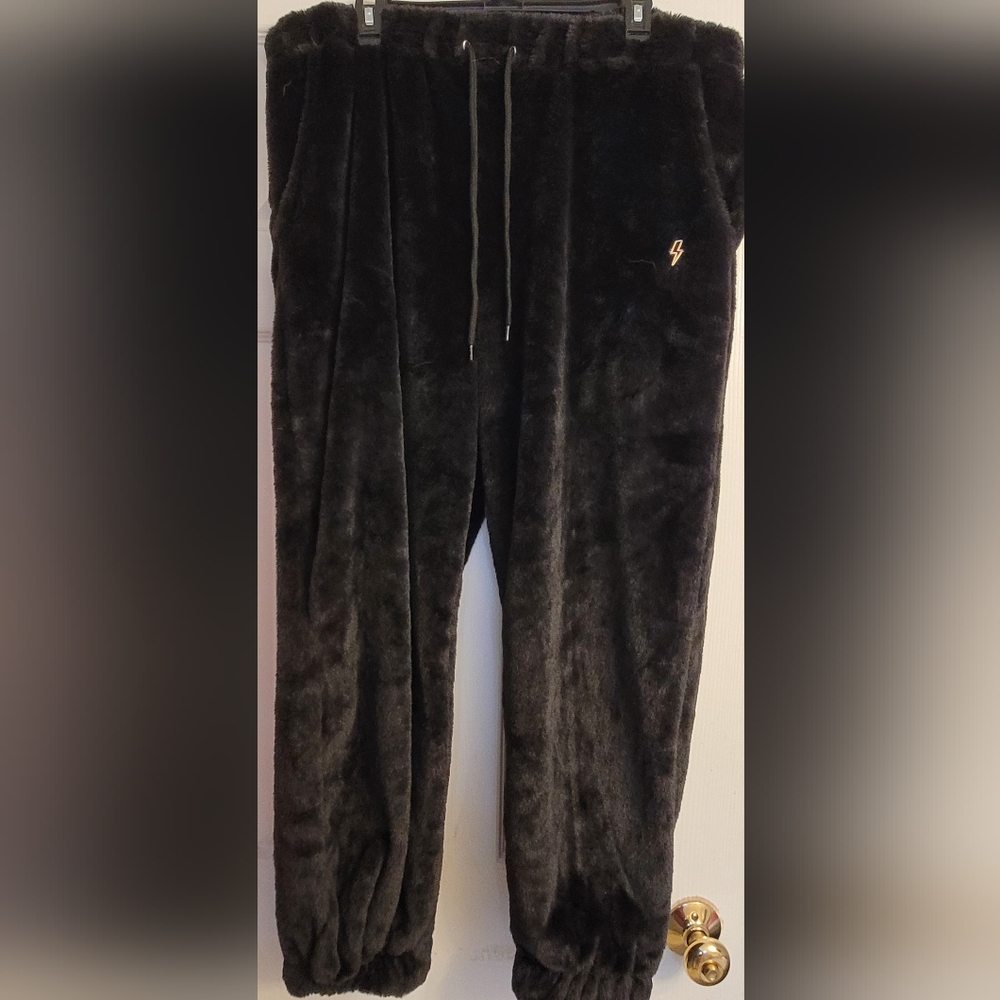 Xhillaration faux fur pants.